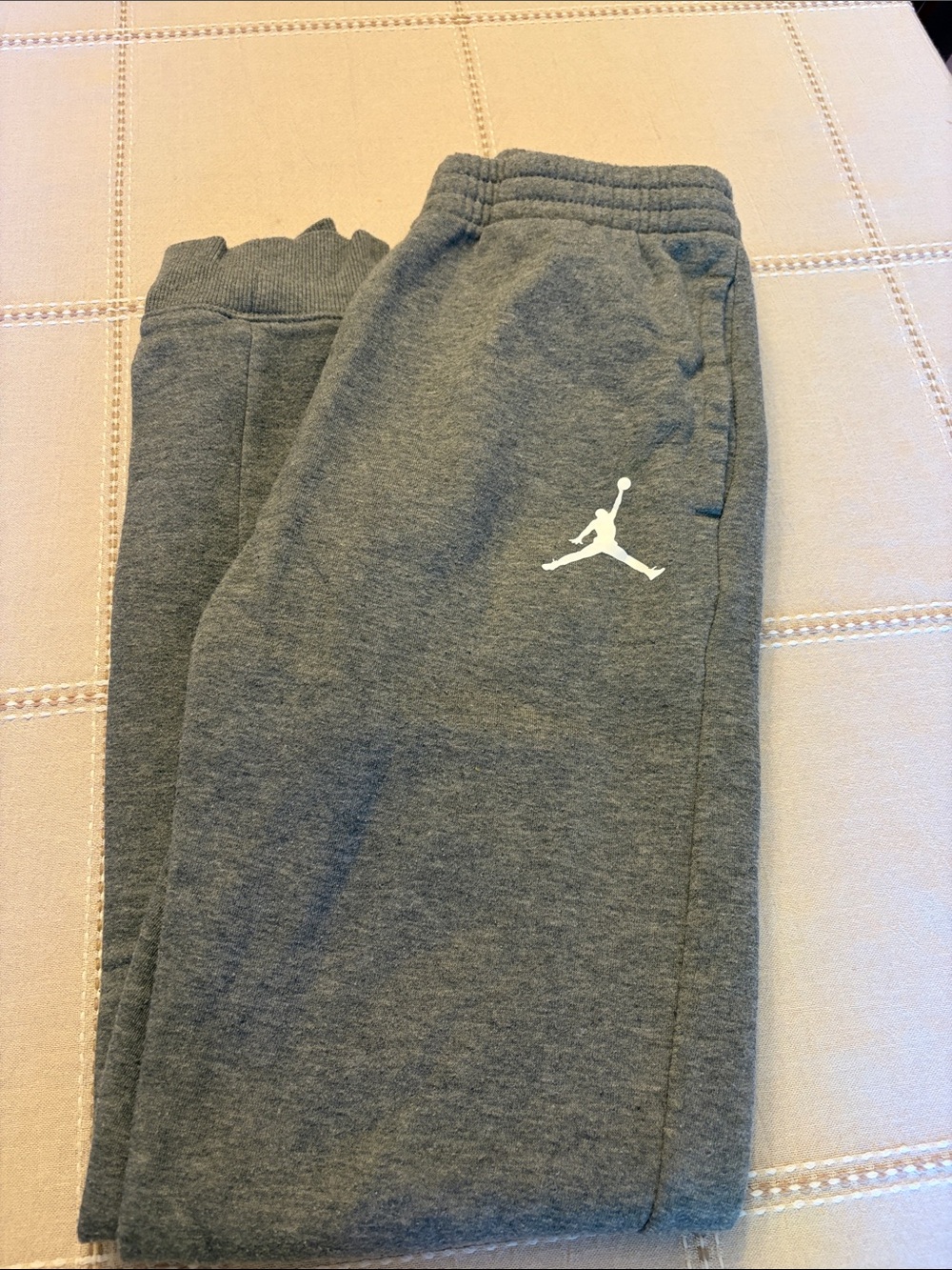 Jordan Kids Gray Sweat Joggers with White Jumpman
